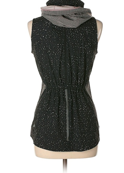 Lululemon Go The Distance Vest size 6 - Picture 2 of 7